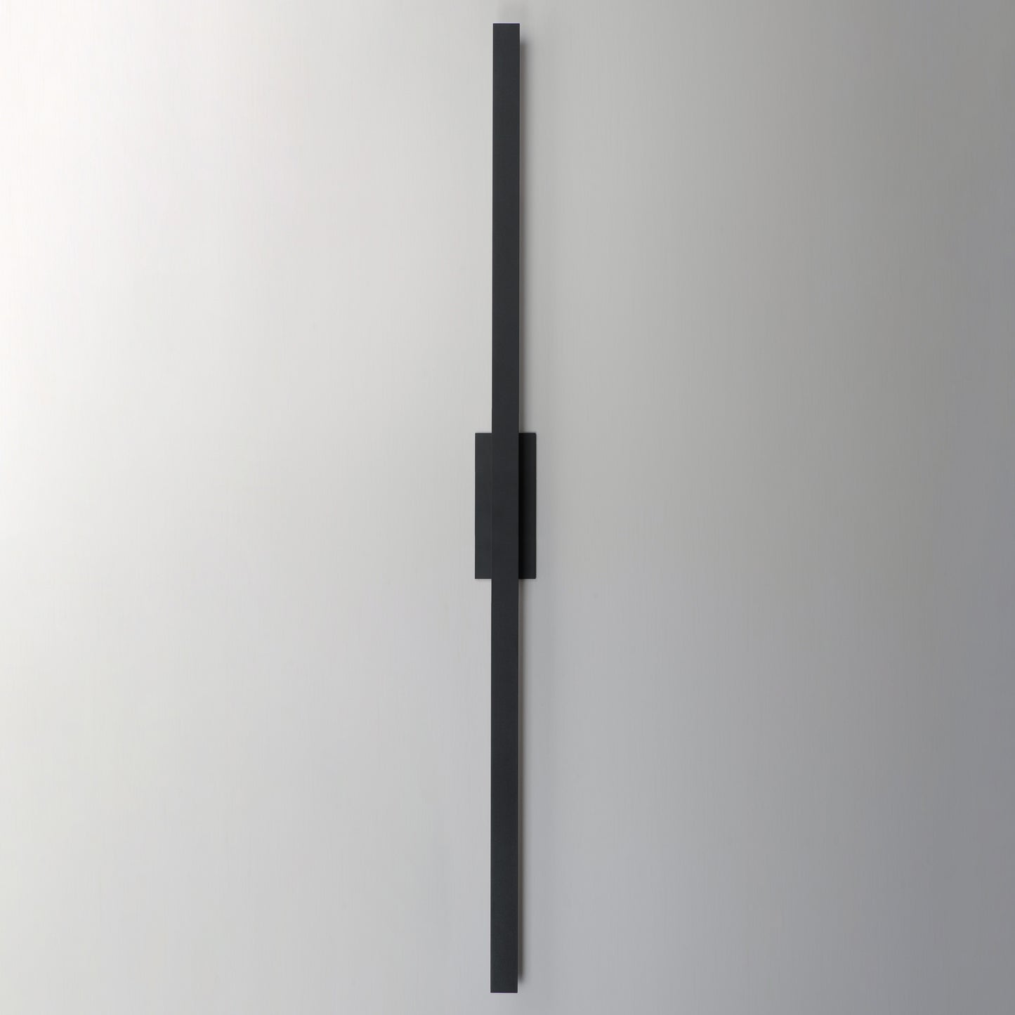 Alumilux: Line 5CCT 96" LED Outdoor Wall Sconce Black by ET2