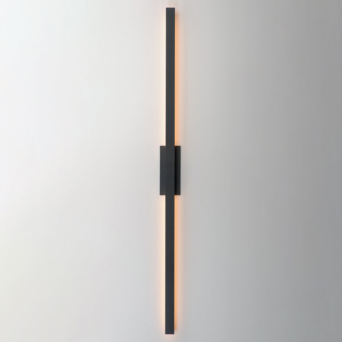 Alumilux: Line 5CCT 96" LED Outdoor Wall Sconce Black by ET2
