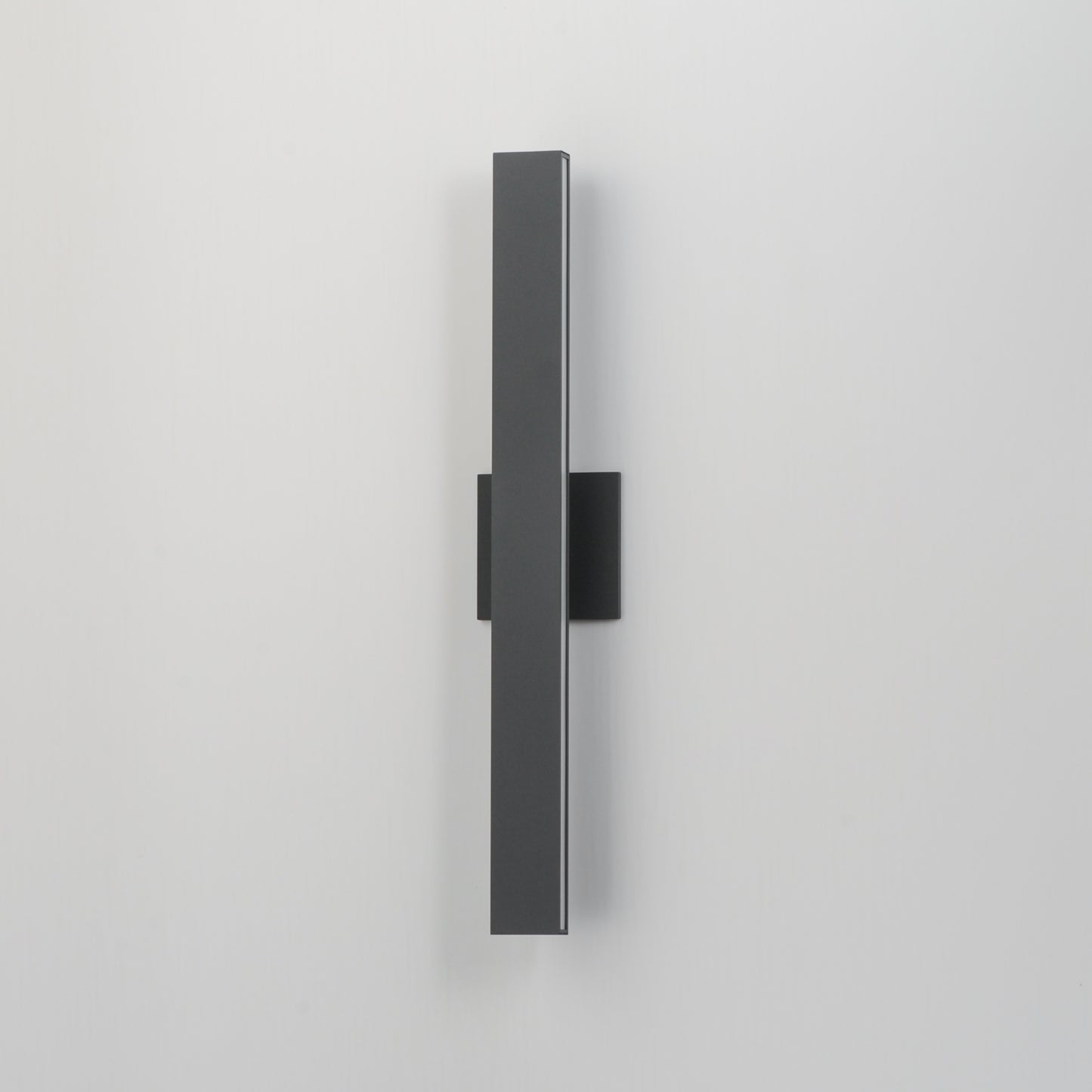 Alumilux: SideLine 24" LED Outdoor Wall Sconce Architectural Bronze by ET2