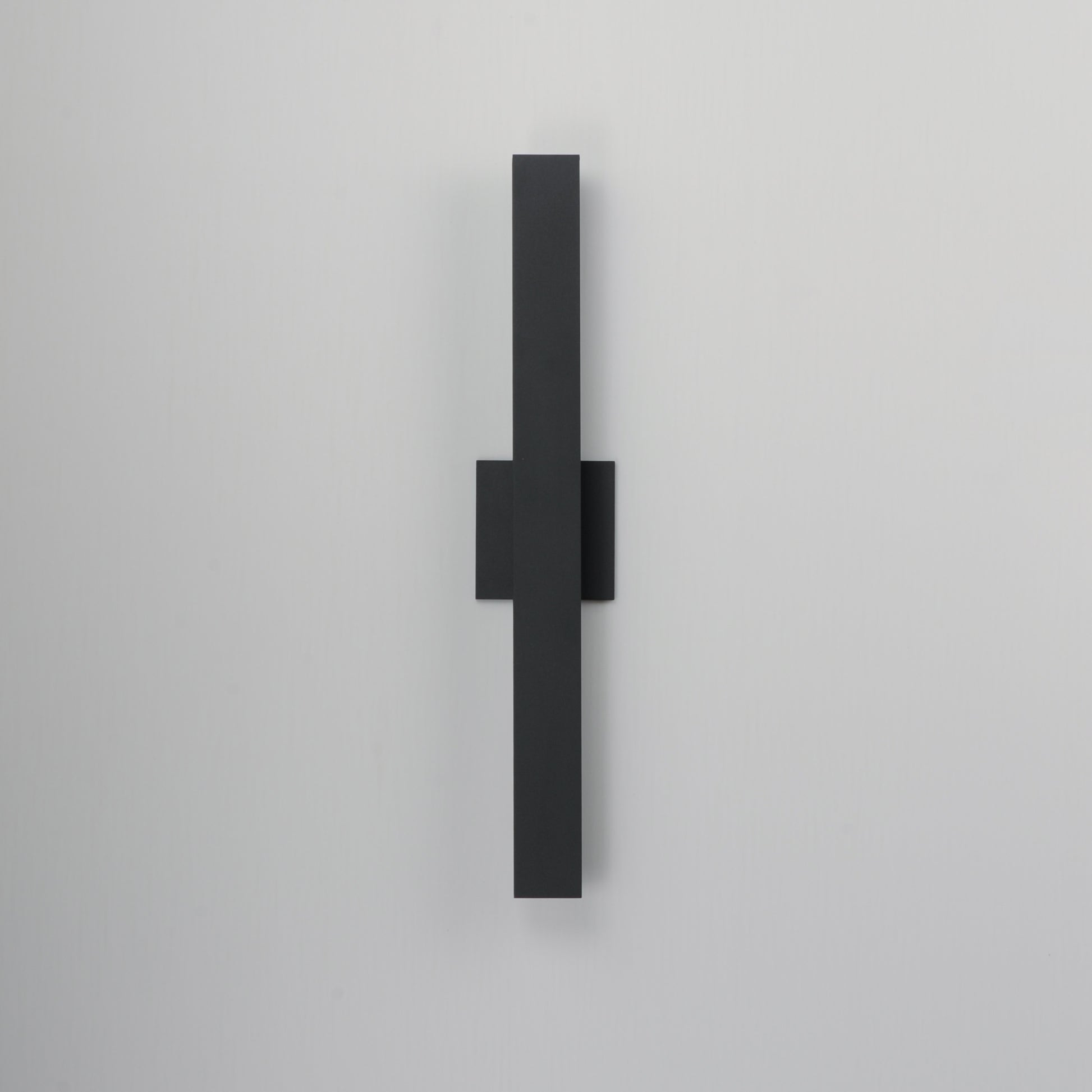 Alumilux: SideLine 24" LED Outdoor Wall Sconce Black by ET2