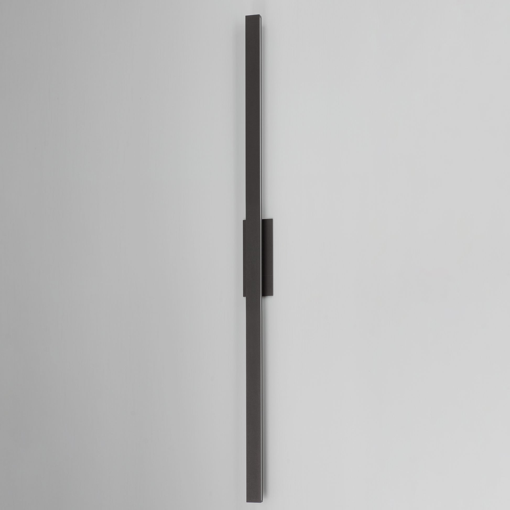Alumilux: SideLine 96" LED Outdoor Wall Sconce Architectural Bronze by ET2