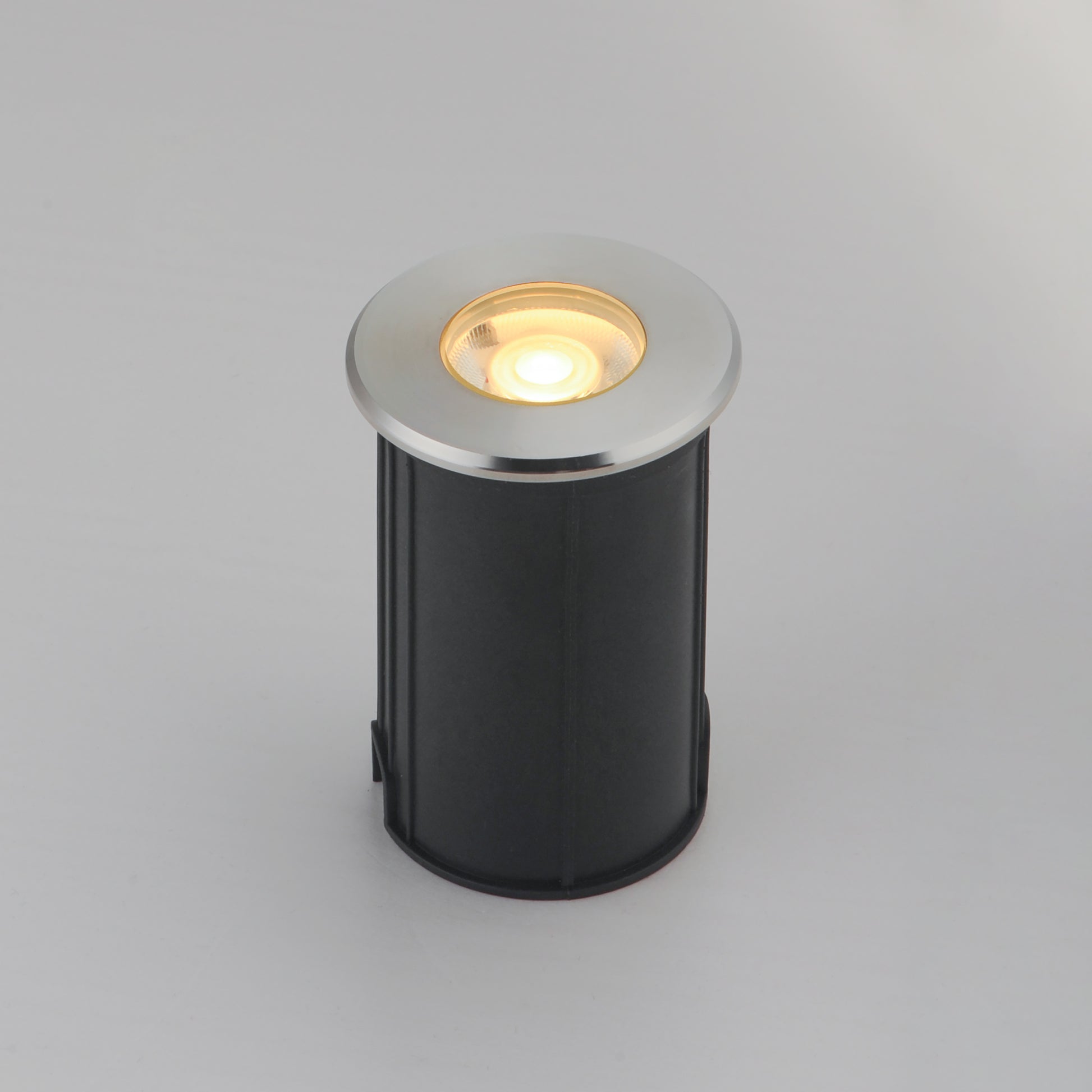 In-Ground 5W LED Landscape Light Brushed Aluminum by ET2