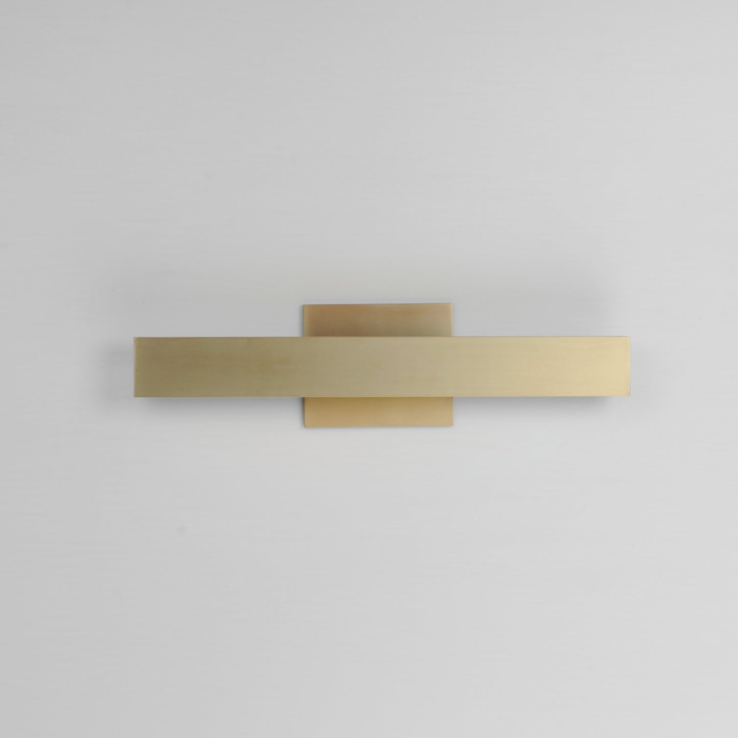 SideLine 5CCT 18" LED Bath Vanity Satin Brass by ET2
