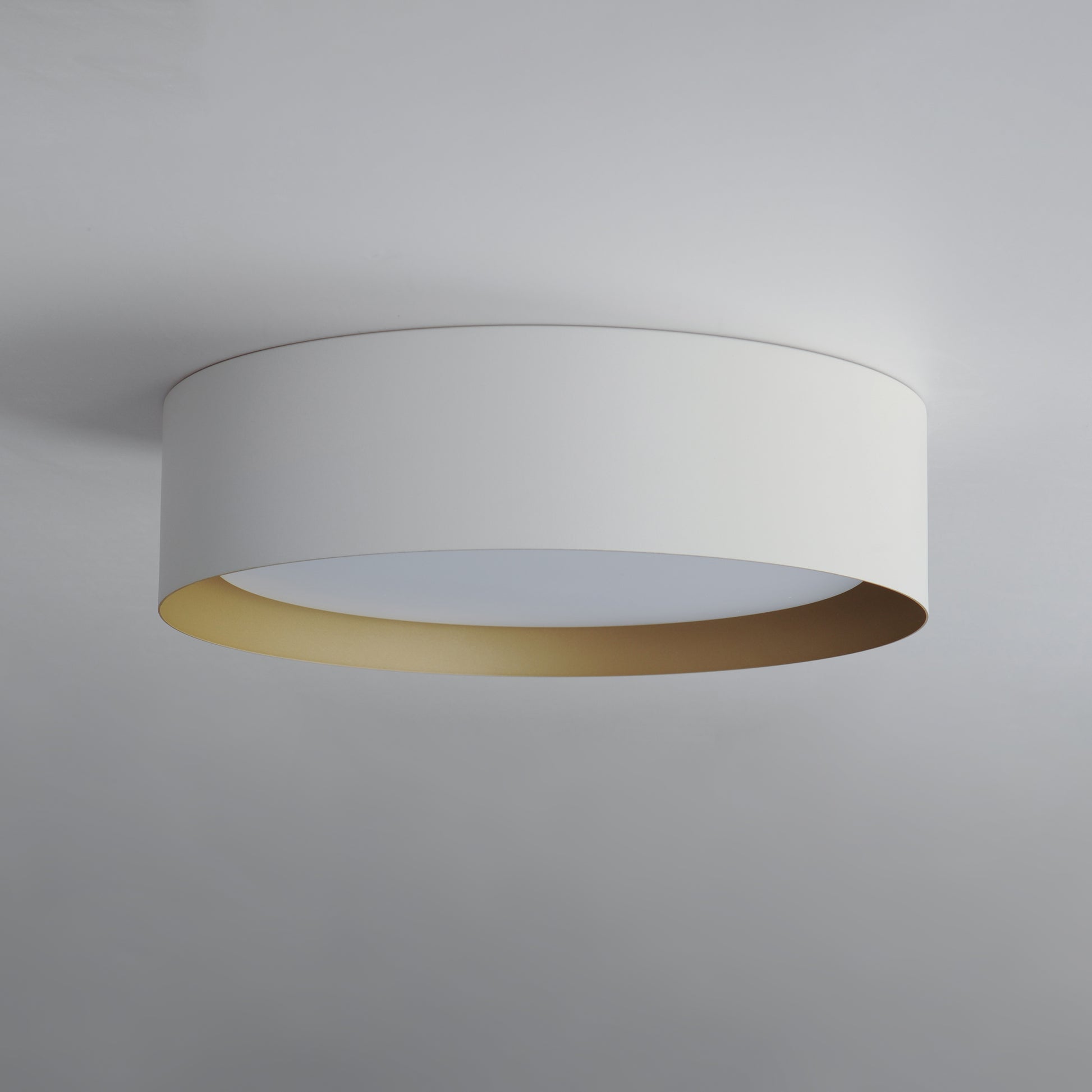 Echo 16" LED Flush Mount White/Gold by ET2