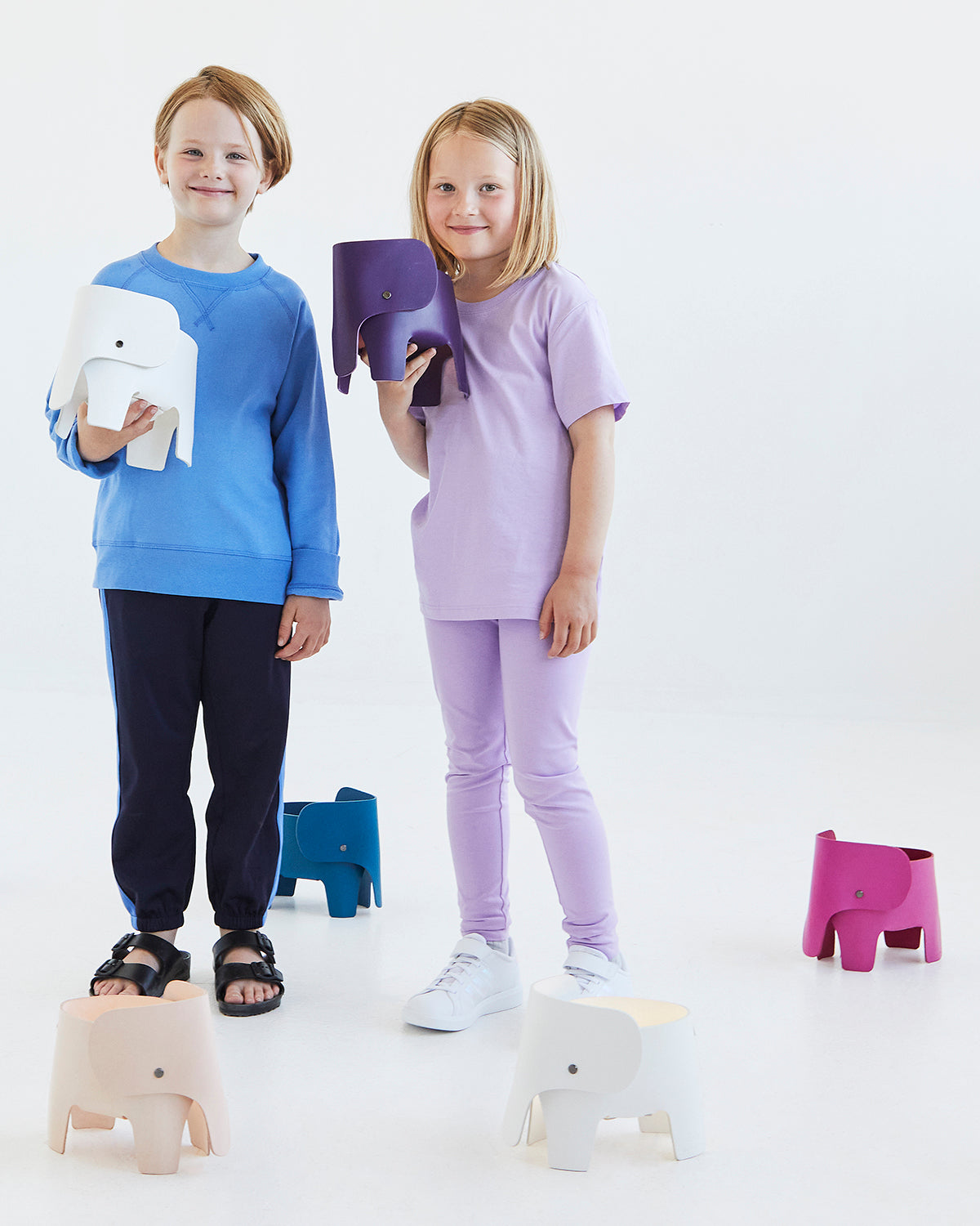 EO Play Elephant Night Lamp in Pink – with other Elephant Night Lamp colors (photo 2 of 7)