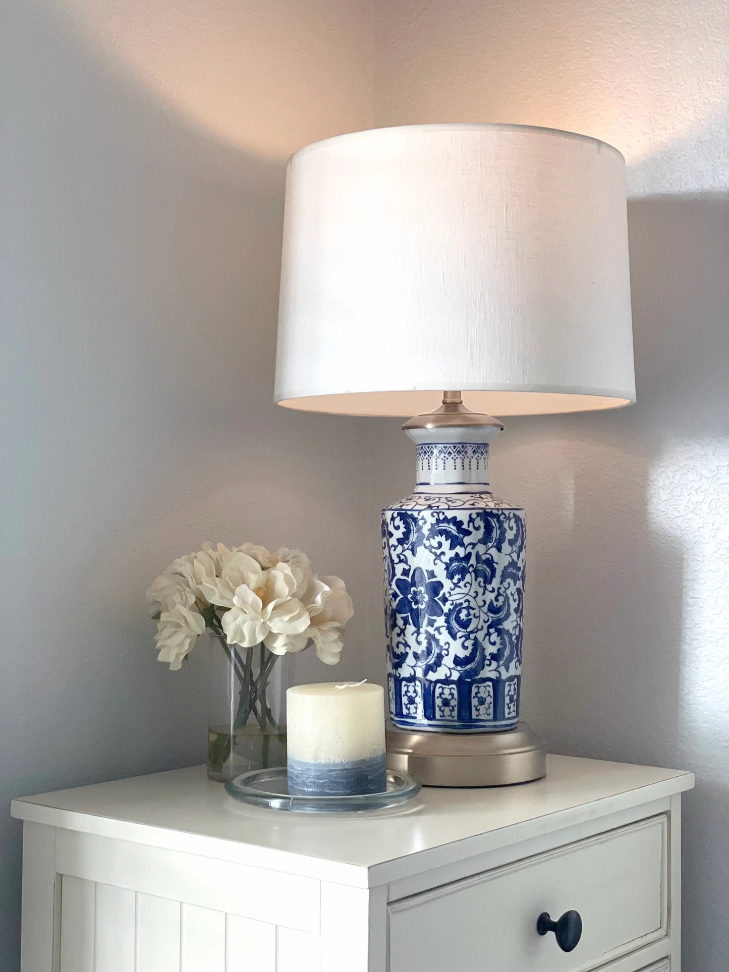 Blue Porcelain Table Lamp | Cordless Lighting