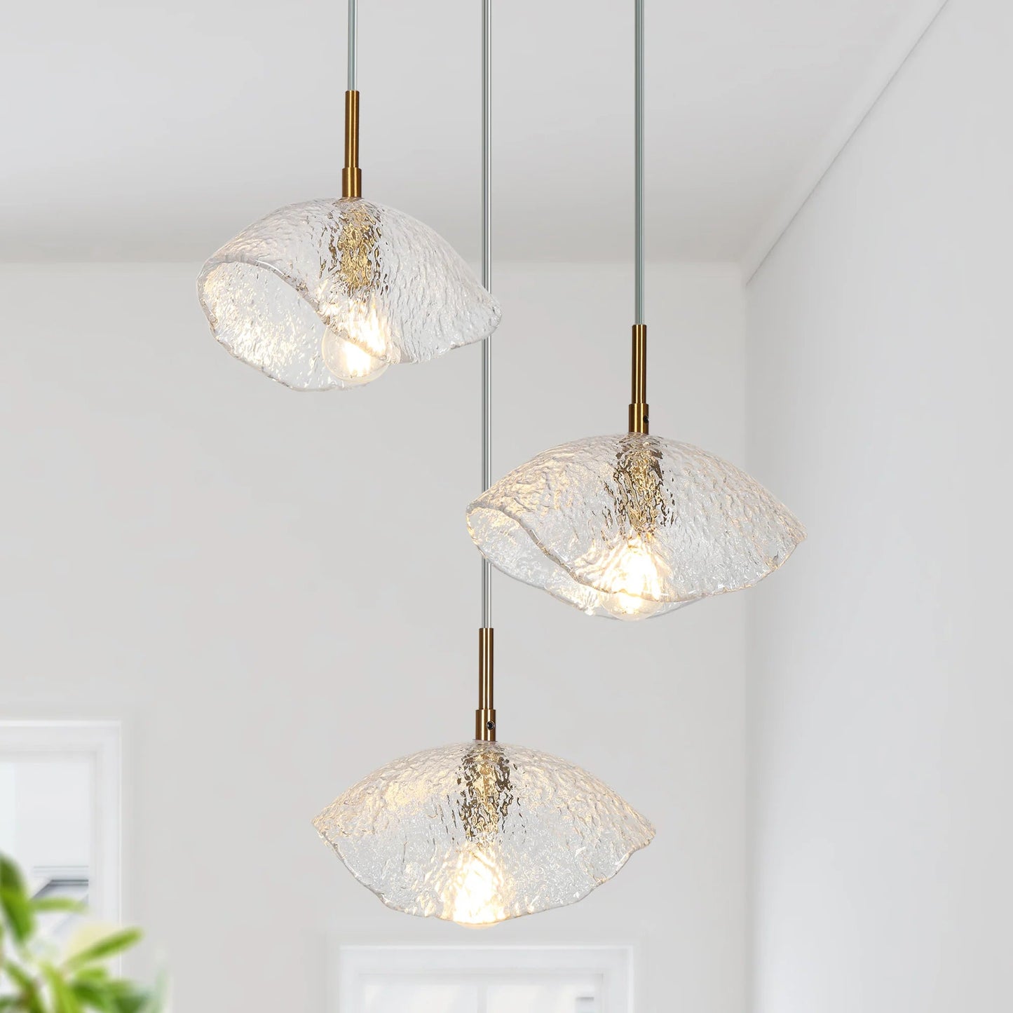 Modern Linear Chandelier Black Brass Evangeline - LNC Home