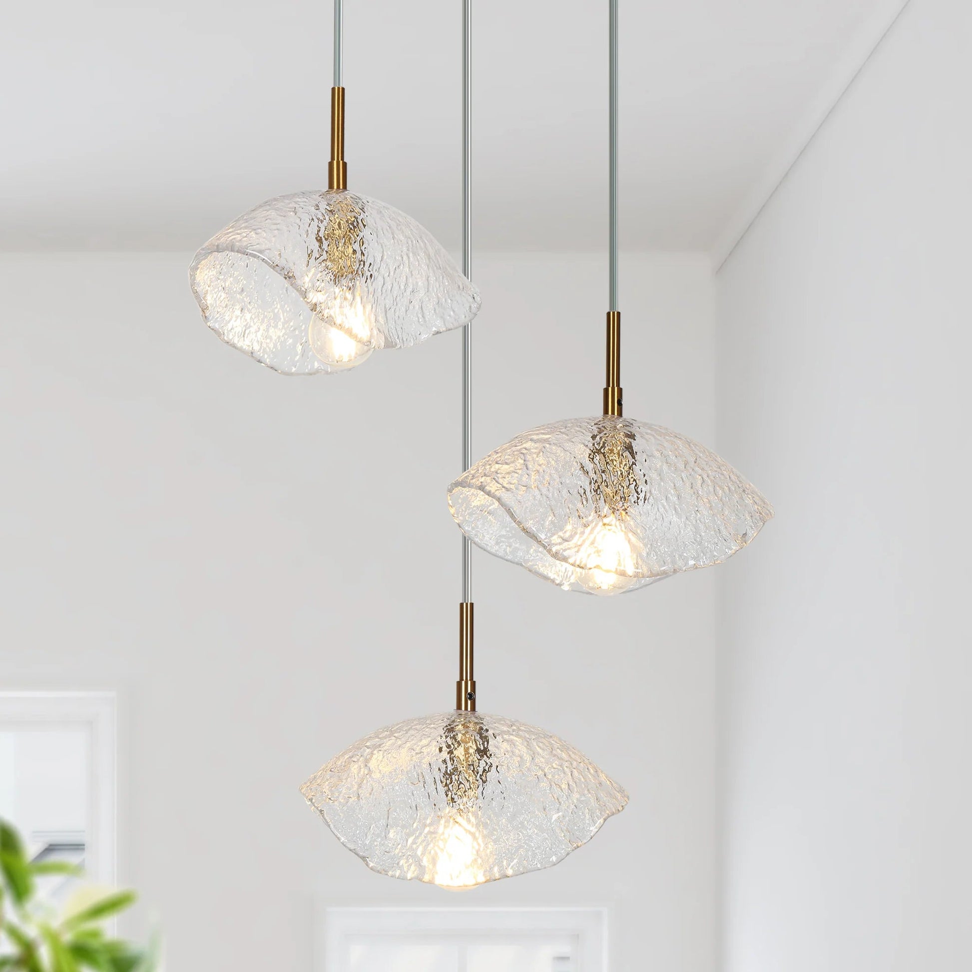 Modern Linear Chandelier Black Brass Evangeline - LNC Home
