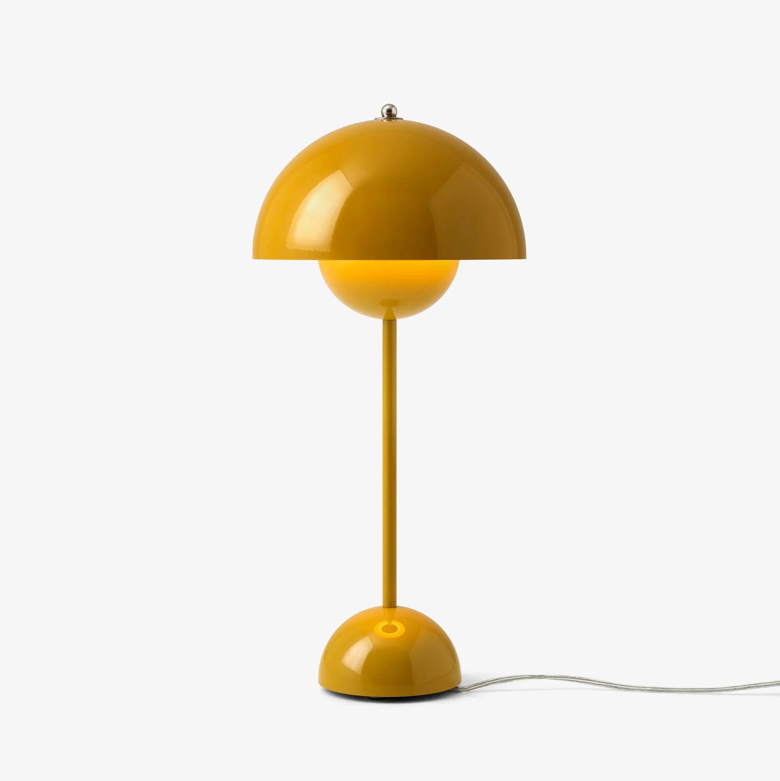 Flowerpot Table Lamp Vp3 by &Tradition