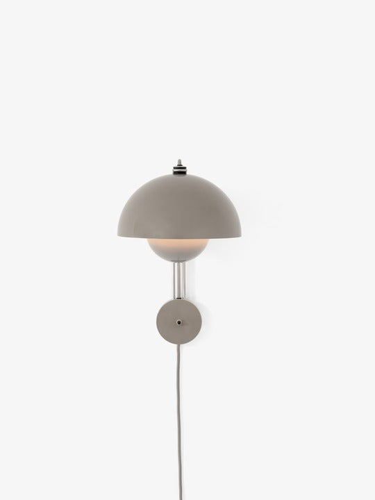 Flowerpot Wall Lamp Vp8 by &tradition