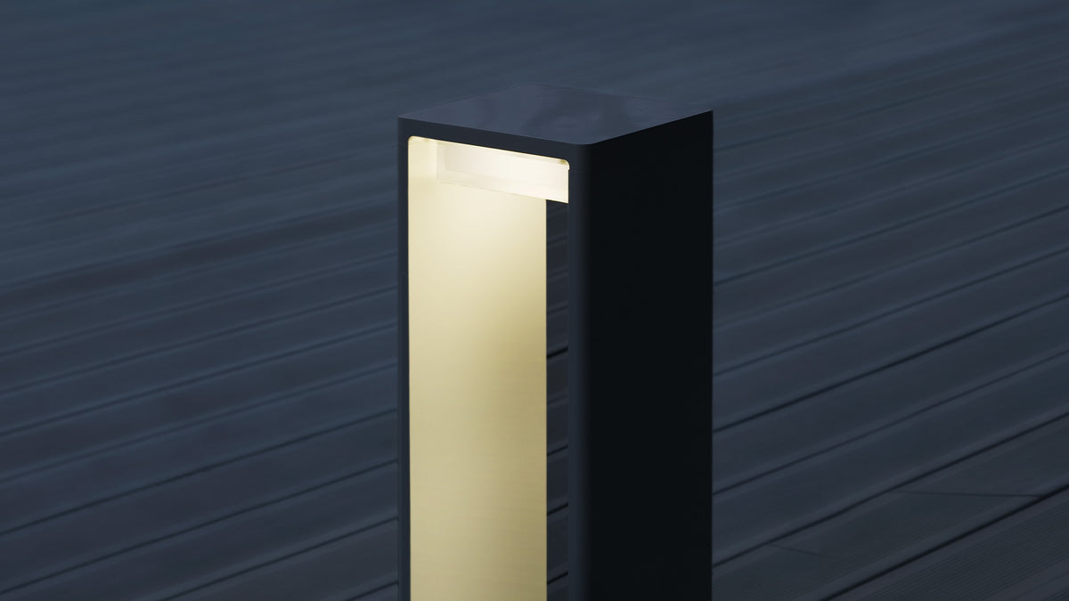 Frame outdoor low-level luminaire by Mario Ruiz