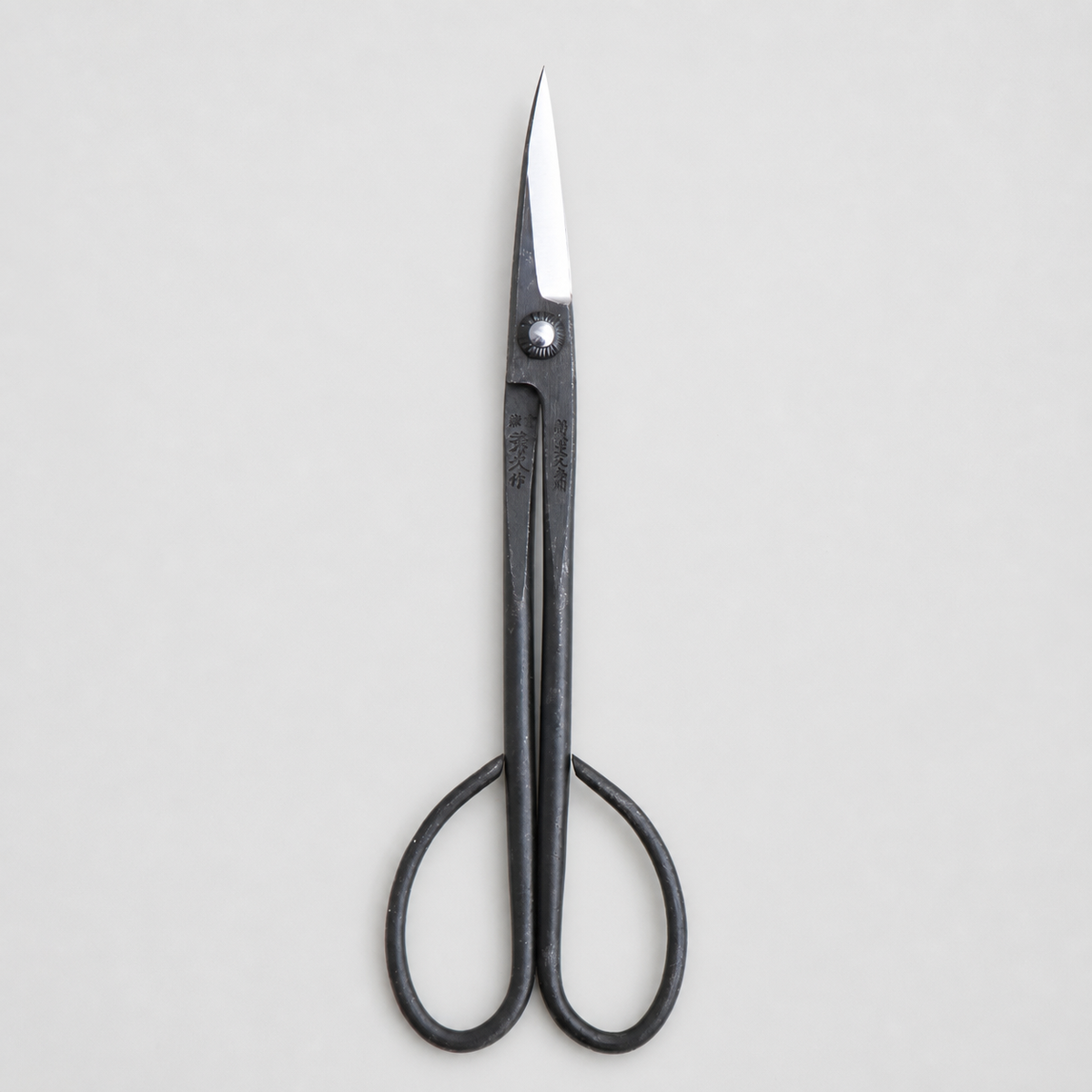 Toyama Hamono T4-4 Koeda scissors, forged carbon steel (photo 2)