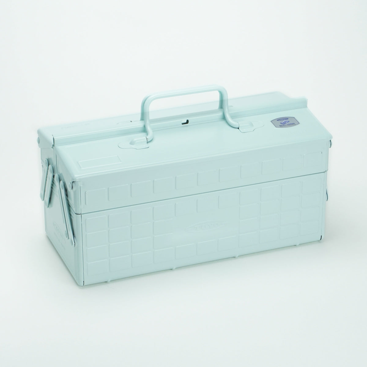 Toyo Steel ST-350 Two-Level Cantilever Toolbox – Glacier, closed