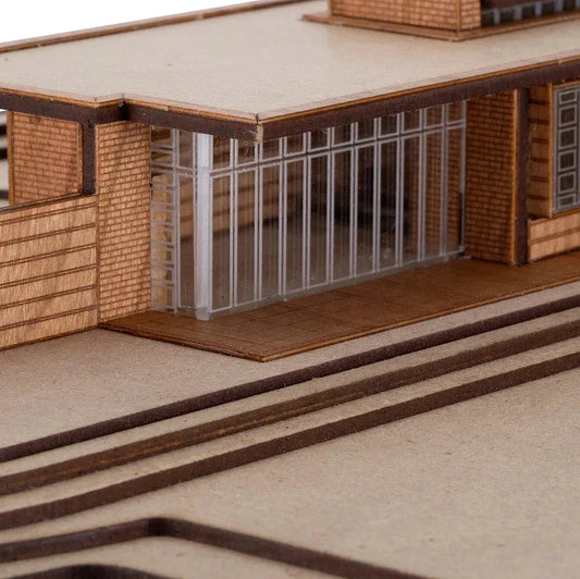 Little Building Co. Herbert and Katherine Jacobs House – wooden model kit, photo 1