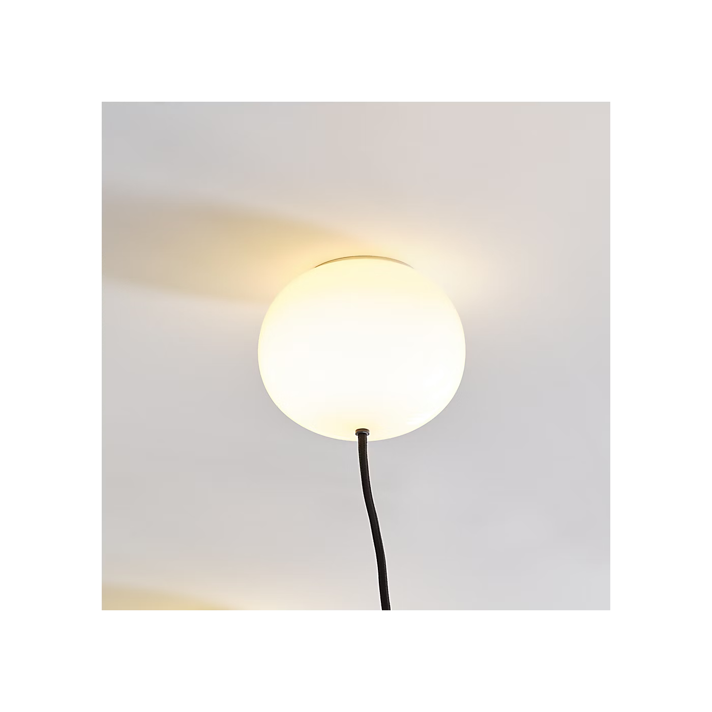 Designer LED chandelier for dining room, bedroom, and office lighting