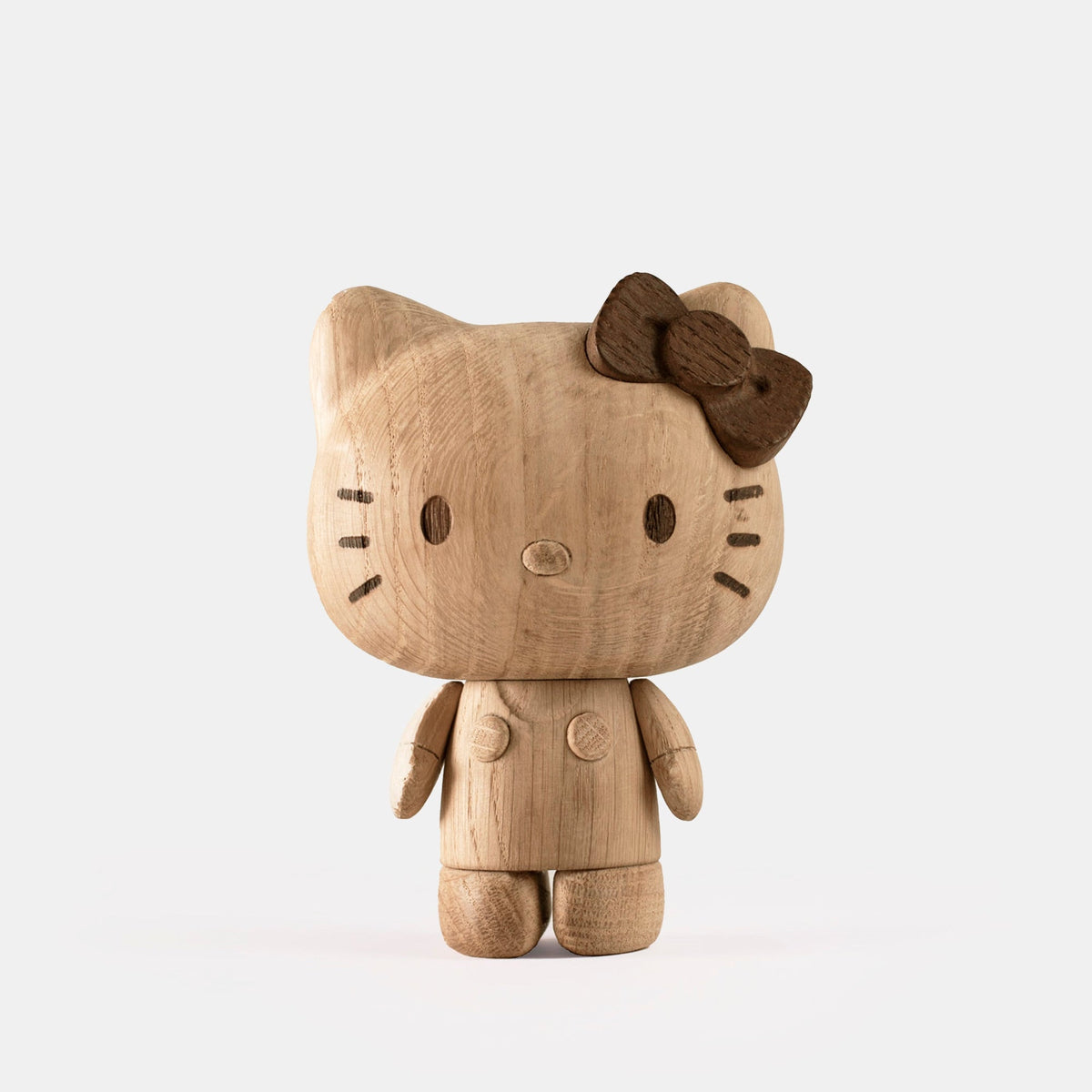 Boyhood Hello Kitty wooden figure in oak, Mini (image 3)