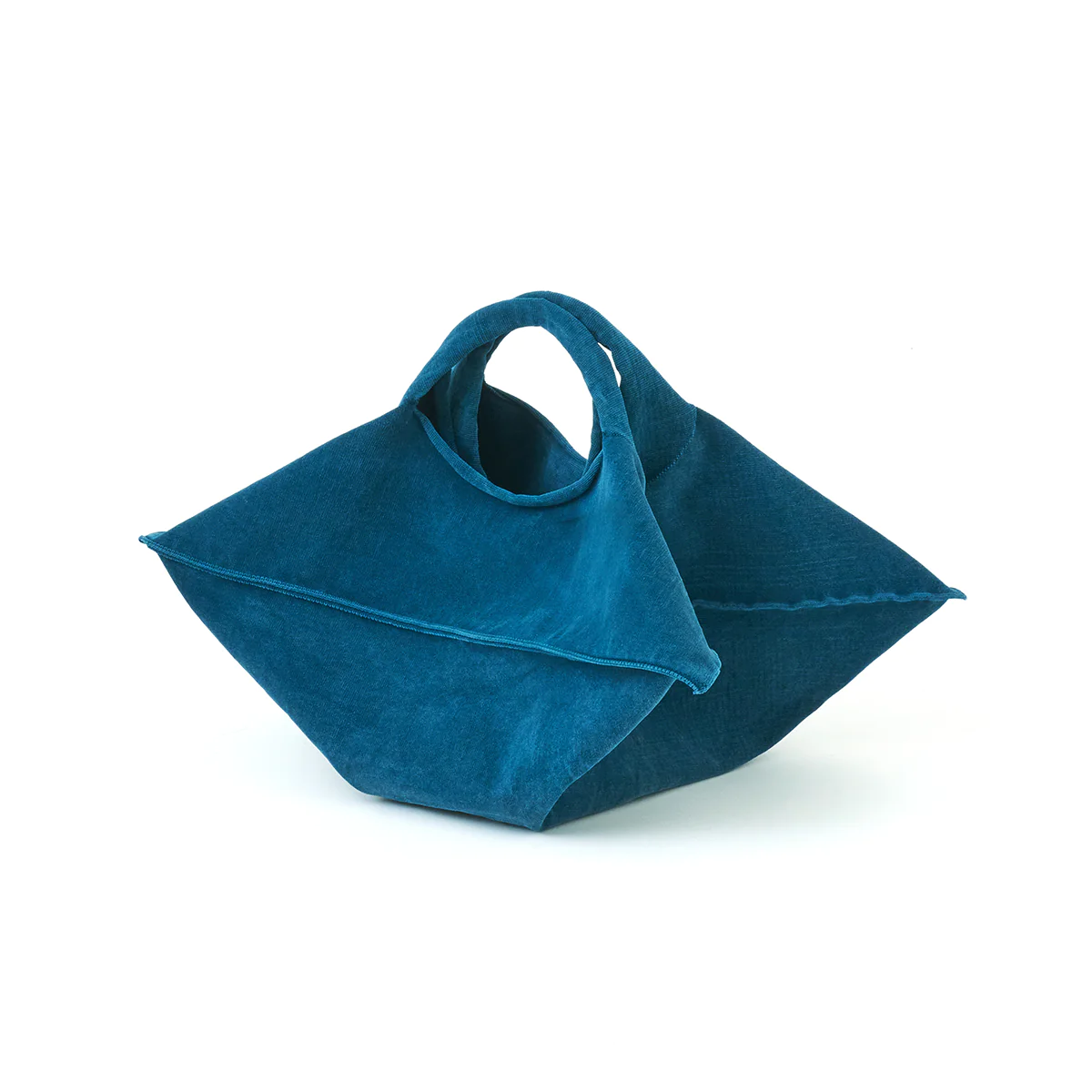 Mate Mono Horn Bag in Dark Green – knit clutch, photo 2