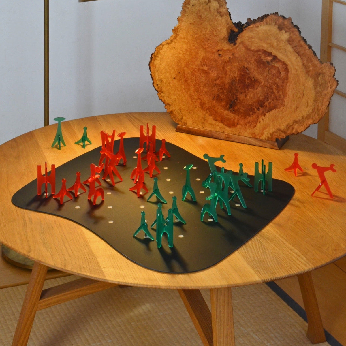 Isamu Noguchi Chess Set by IC Design (photo 11 of 14)