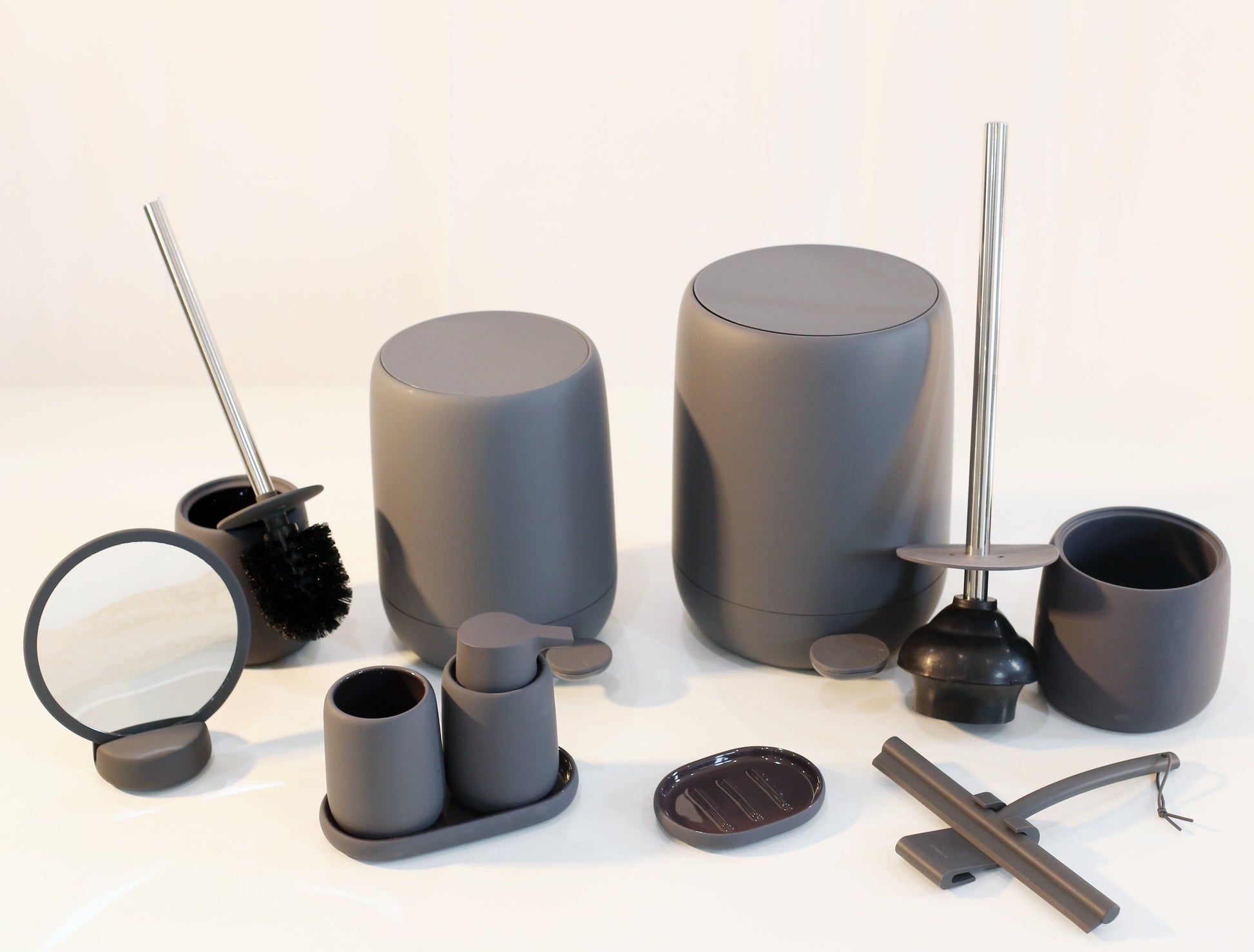 blomus Sono Plunger & Decorative Holder Magnet