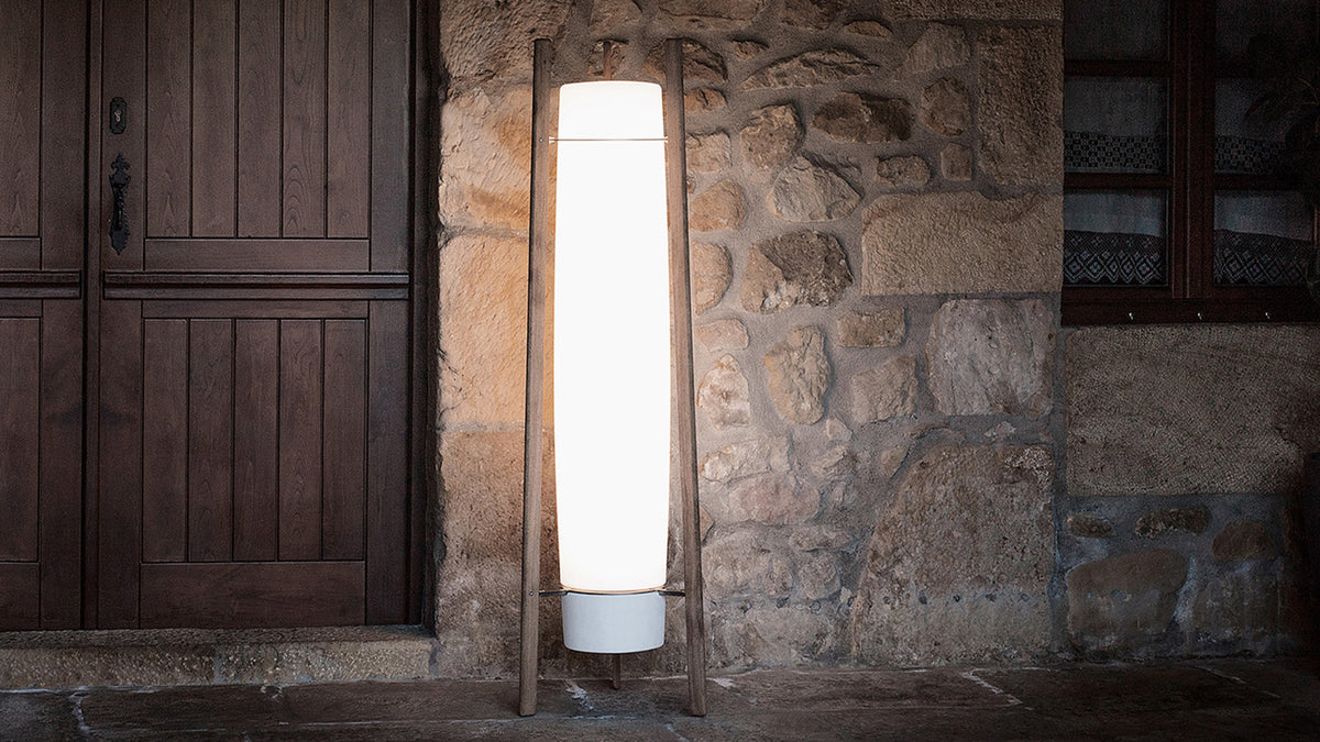 Inn Side portable outdoor lamp by Gemma Bernal