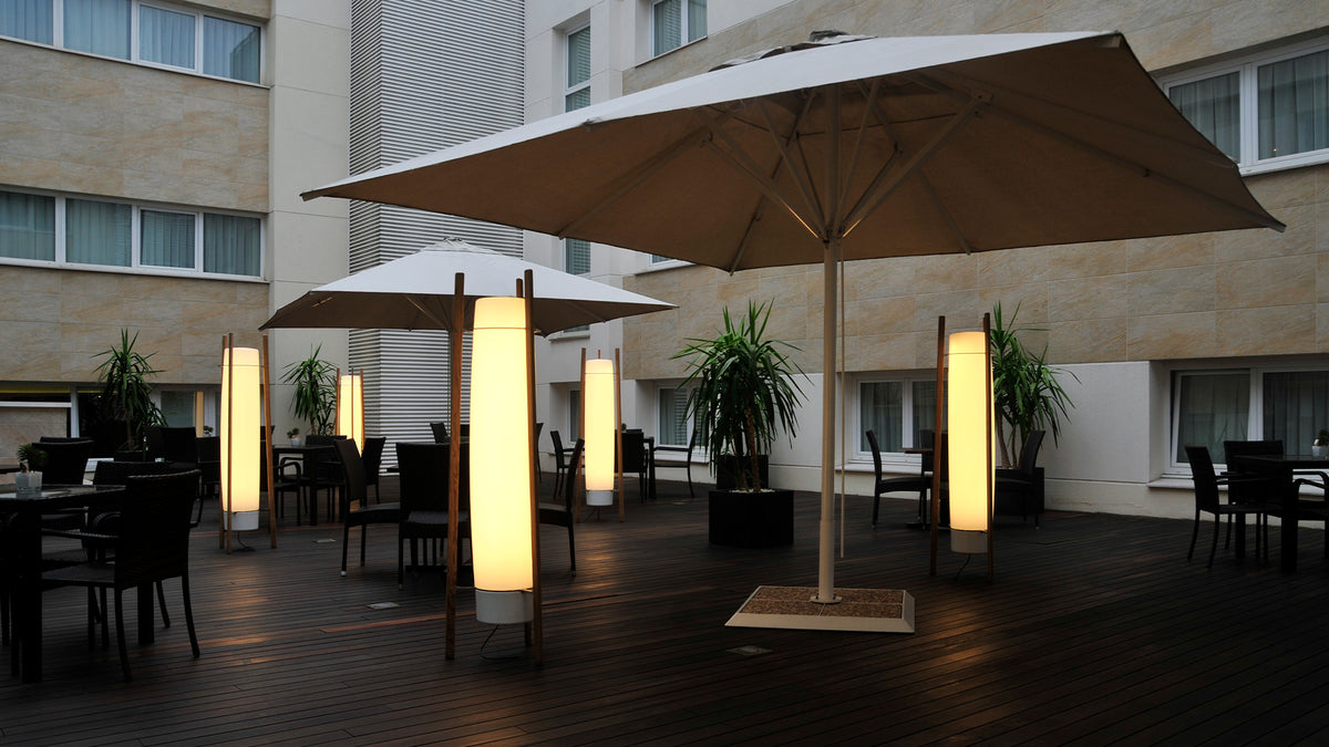 Inn Side portable outdoor lamp by Gemma Bernal