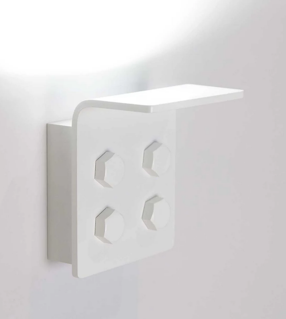 Modern aluminum wall sconce in white finish with 3000K warm LED for bedrooms, hallways, and hotels