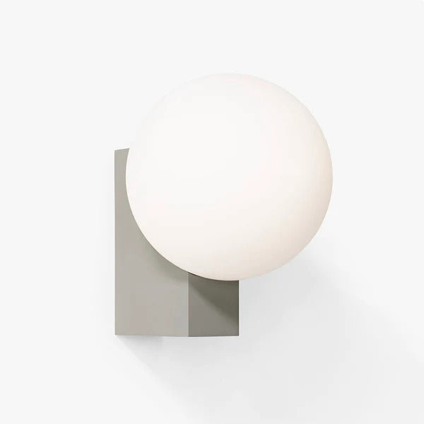 Journey Wall Lamp Shy2 by &Tradition