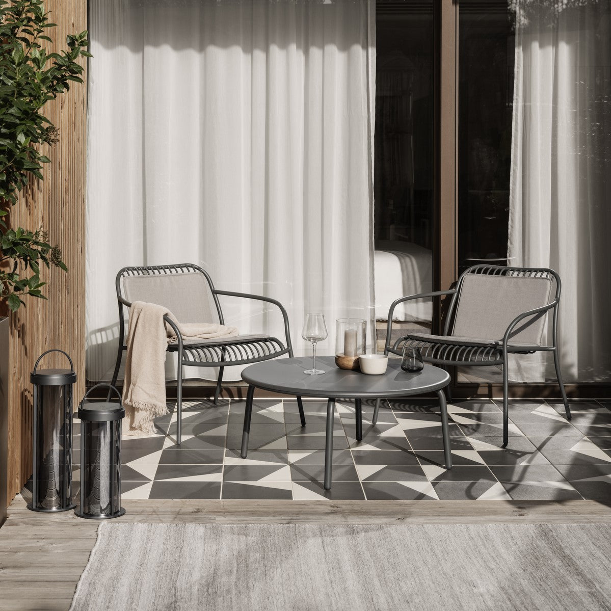 blomus Kiva Outdoor Rug Beige Medley Reversible Medium 79" x 55"