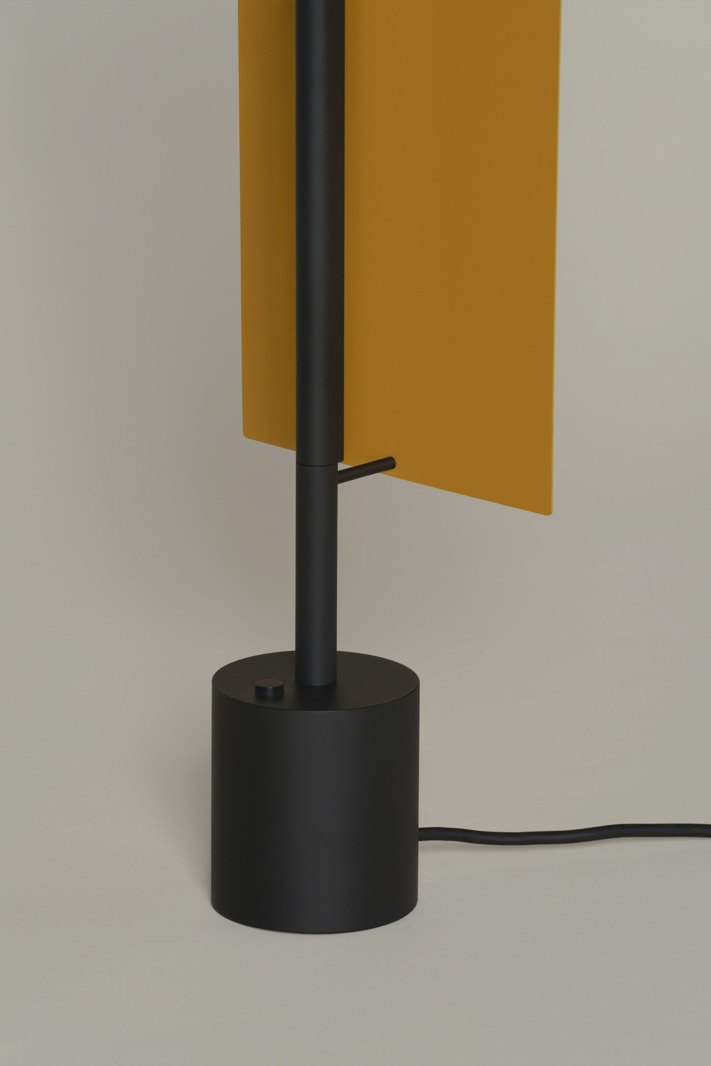 Santa & Cole luxury indoor table lamp with dimmer switch