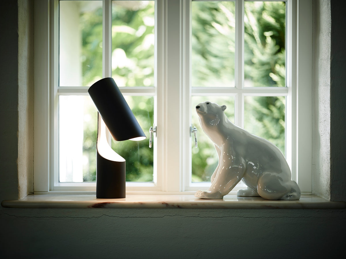 Mutatio Table Lamp by Le Klint – in a room 2