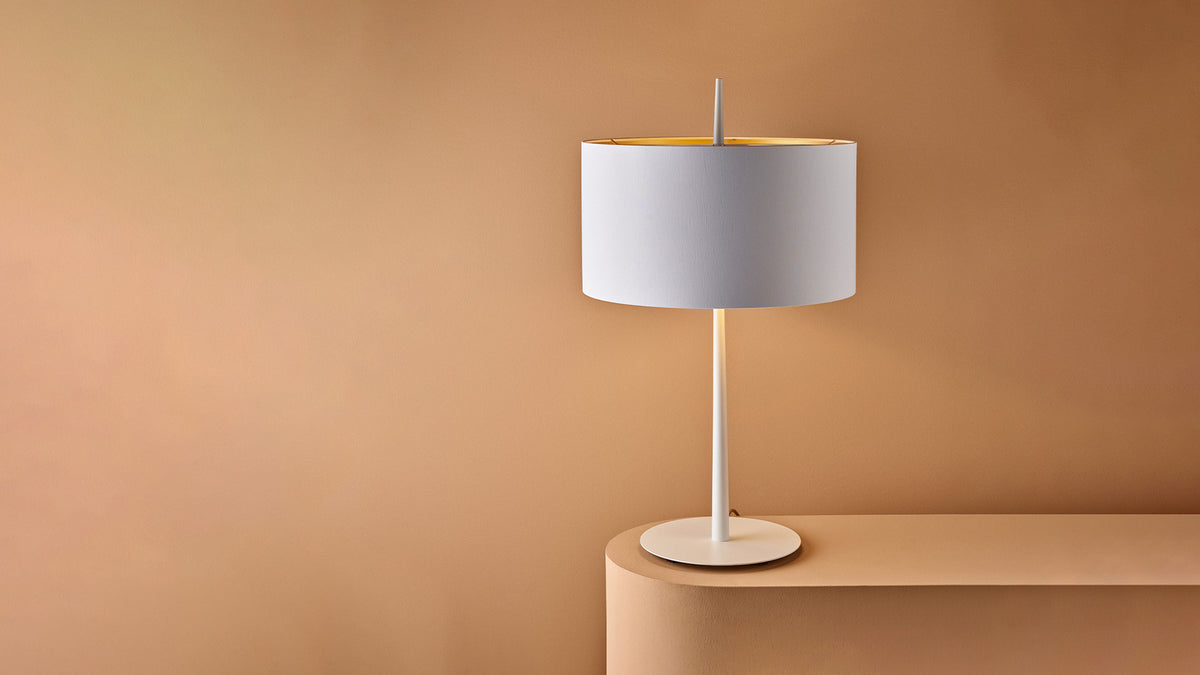 Lola T table lamp by David Abad