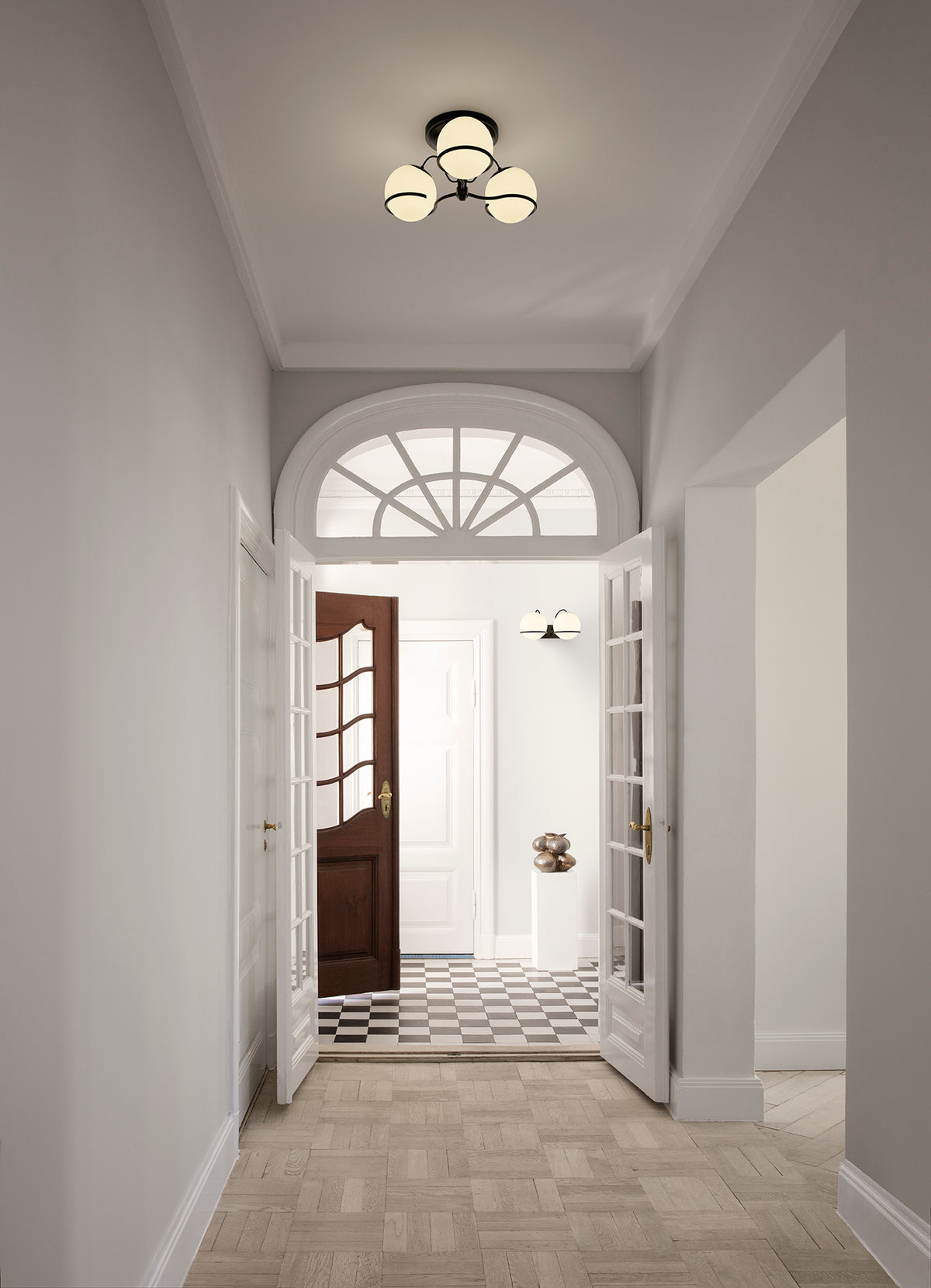 Astep Model 2042/3 by Gino Sarfatti – room setting 2