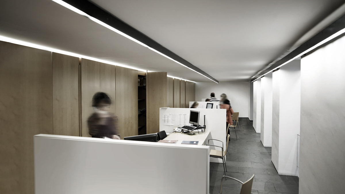 Marc C linear LED lamp by David Abad