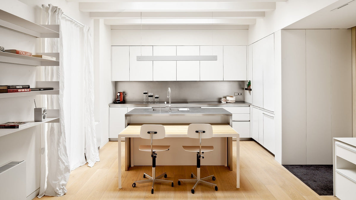 Marc S linear LED lamp by David Abad