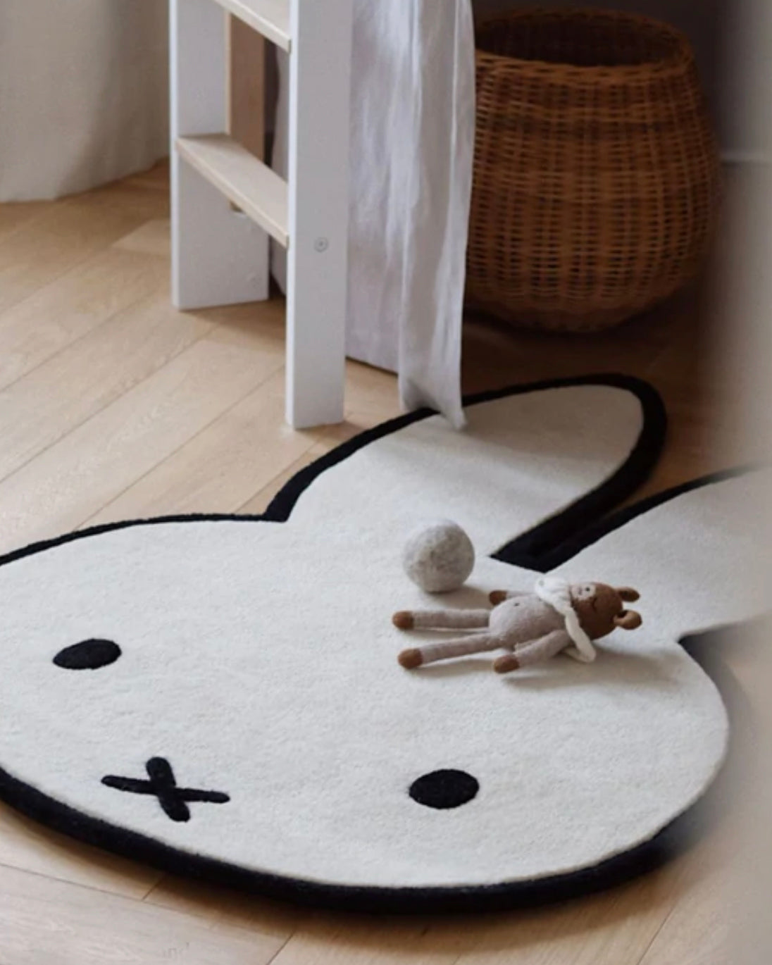 Maison Deux Miffy Rug in Cream/Black – detail 5