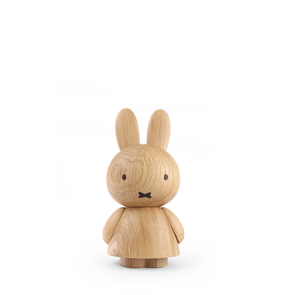 Boyhood Miffy wooden figure in oak, Small (image 15)