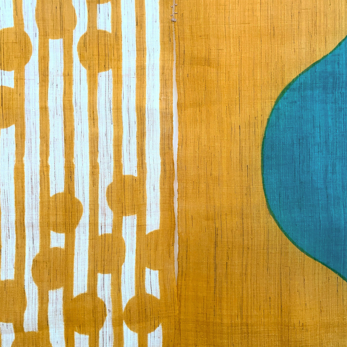 Noboriya Hand-Dyed Hemp Noren Door Curtain – Mimoza-Nami, detail of the dots