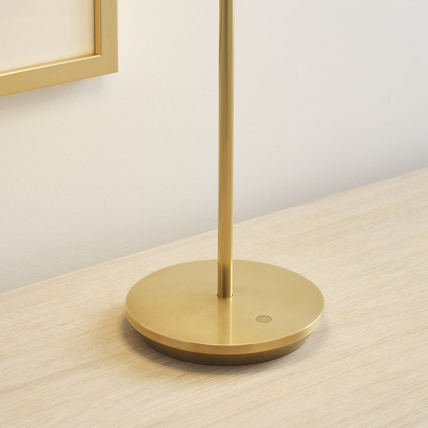 Designer Rechargeable Sltb25 & Cordless Table Lamps by Visual & Comfort & Co