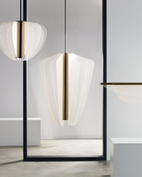 Visual Comfort Nyra 42 Chandelier Nightshade Black