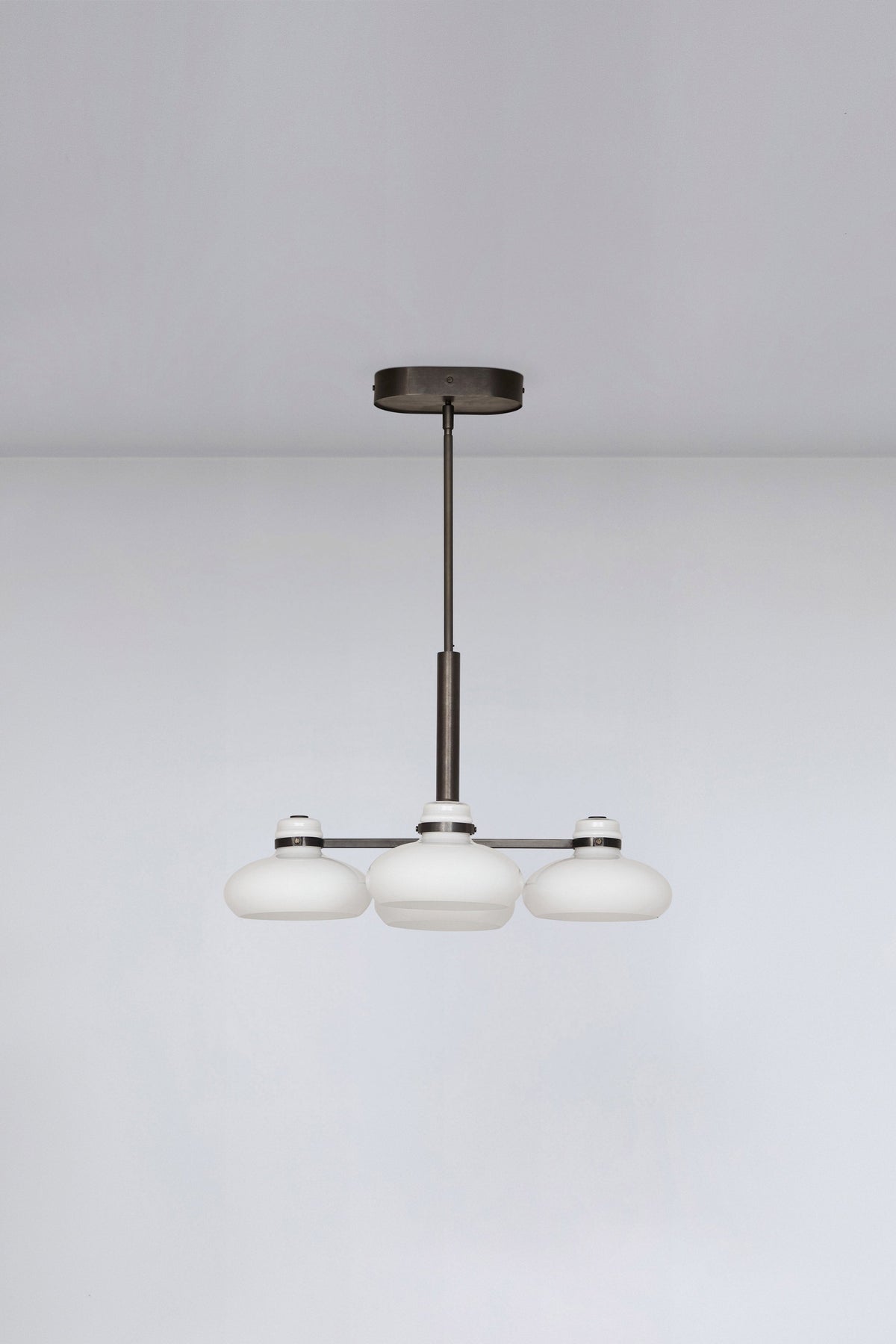 Magnus C4 Chandelier by Original BTC (photo 9)