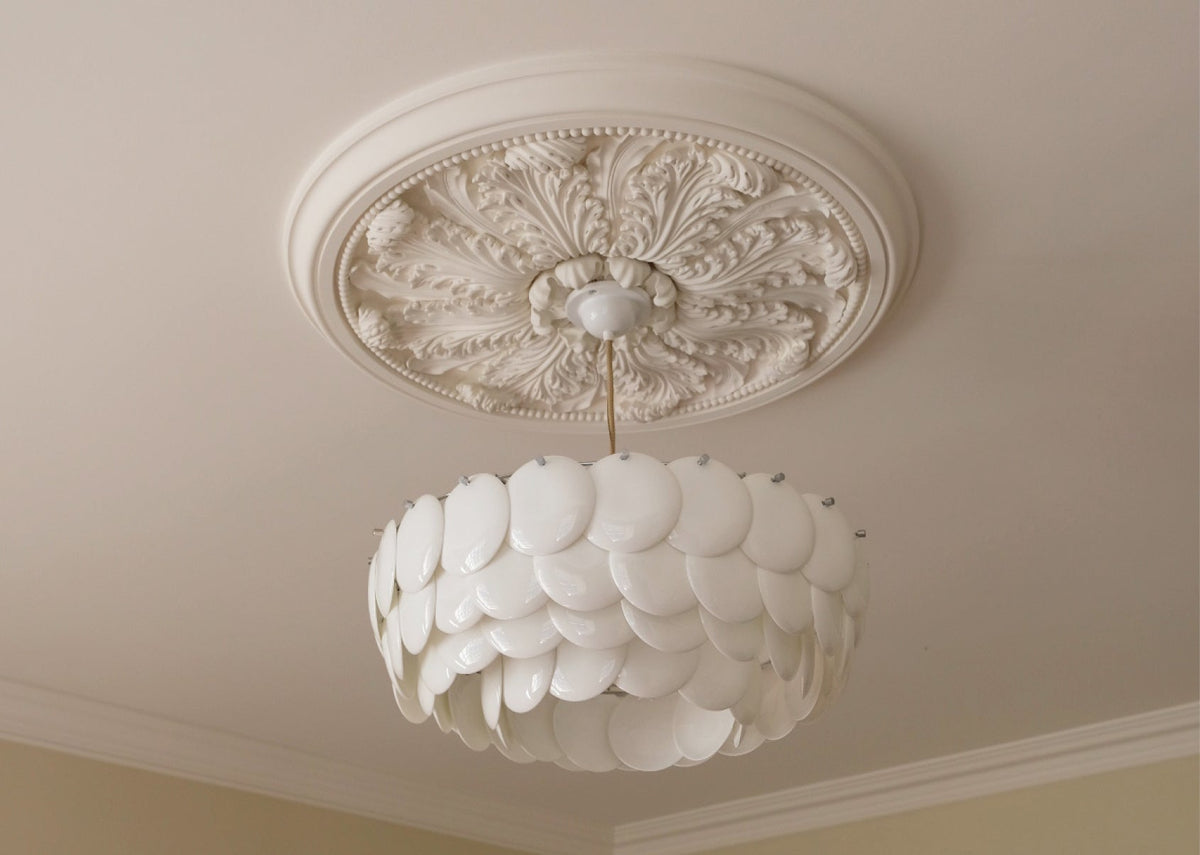 Pembridge Size 3 Pendant shown in a room setting