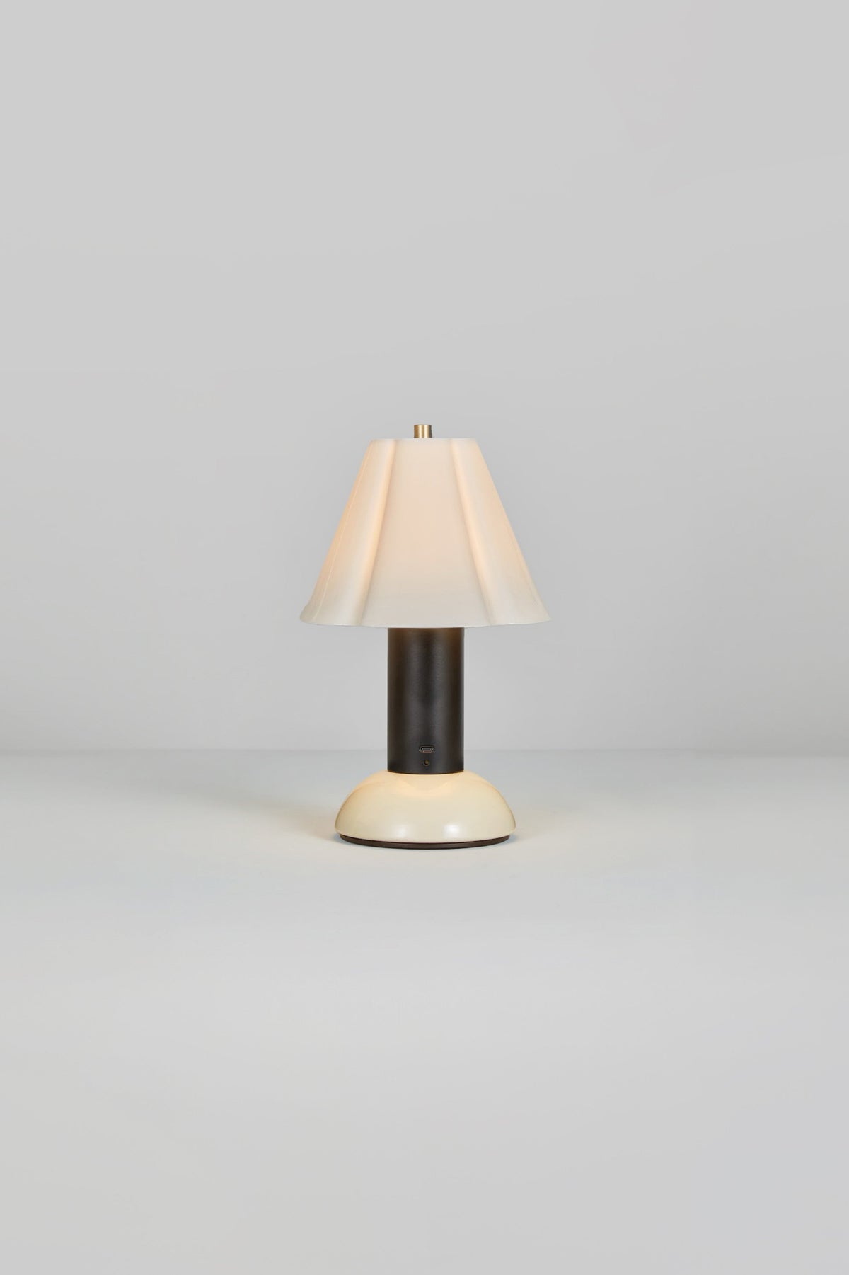 Blossom Portable Light by Original BTC (photo 11)