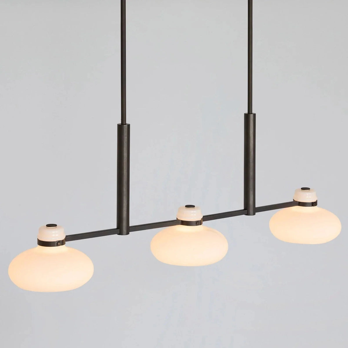 Magnus S3 Linear Pendant by Original BTC (photo 4)