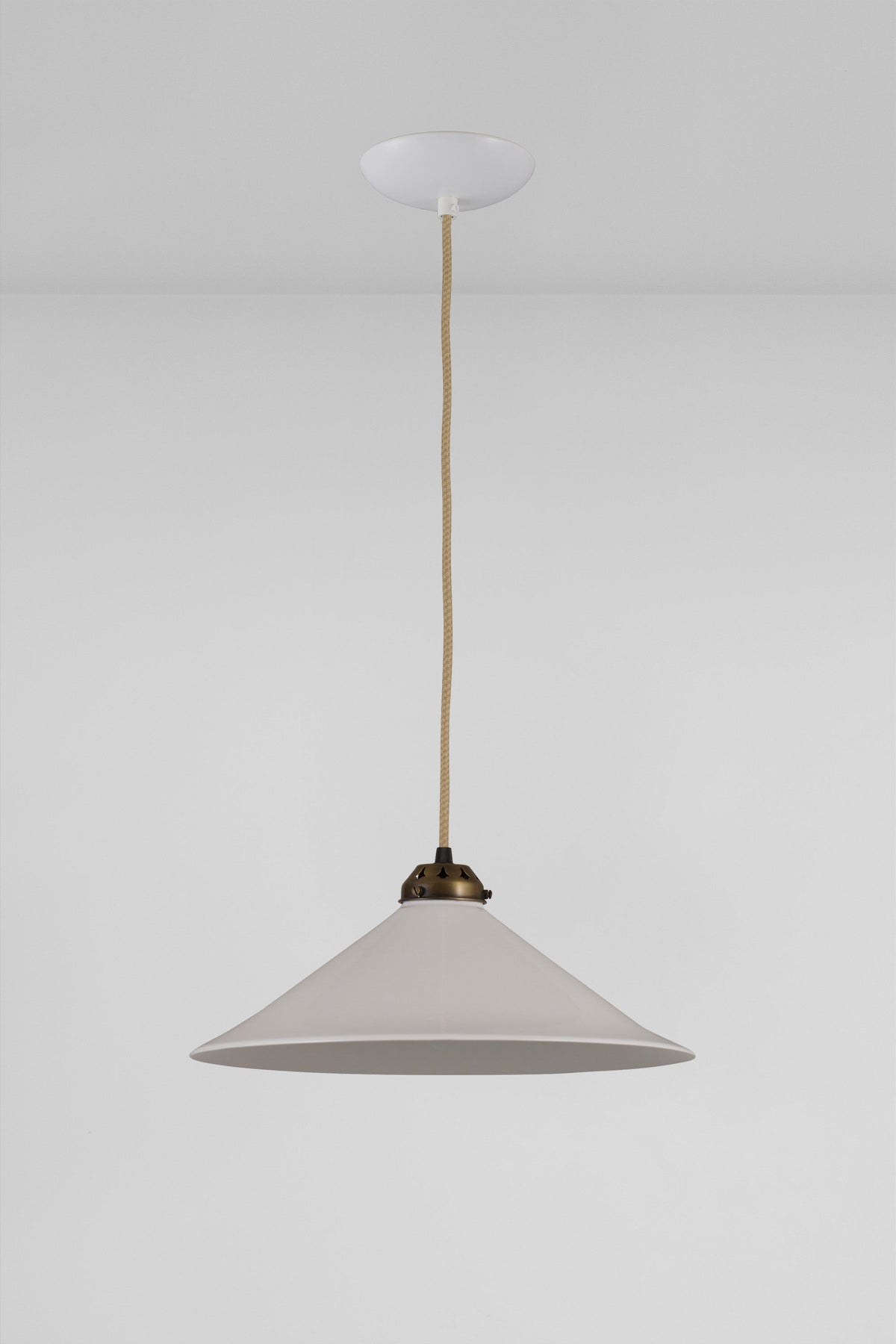 Cobb Large Pendant by Original BTC (photo 1)