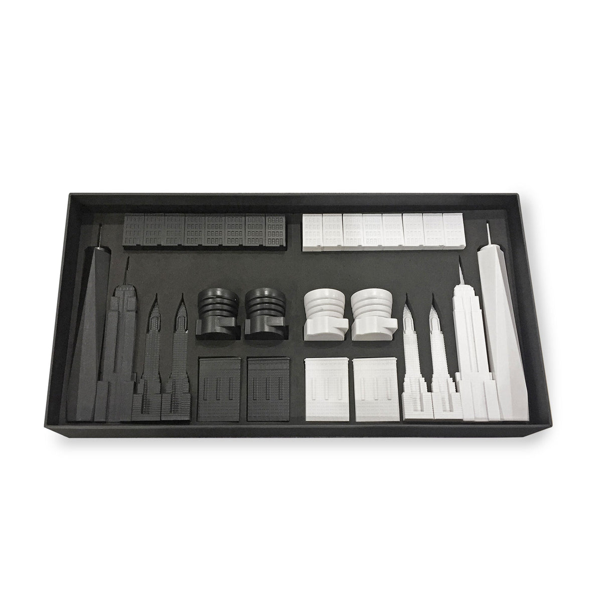 Skyline Chess New York Edition acrylic chess set with wood map board – photo 9