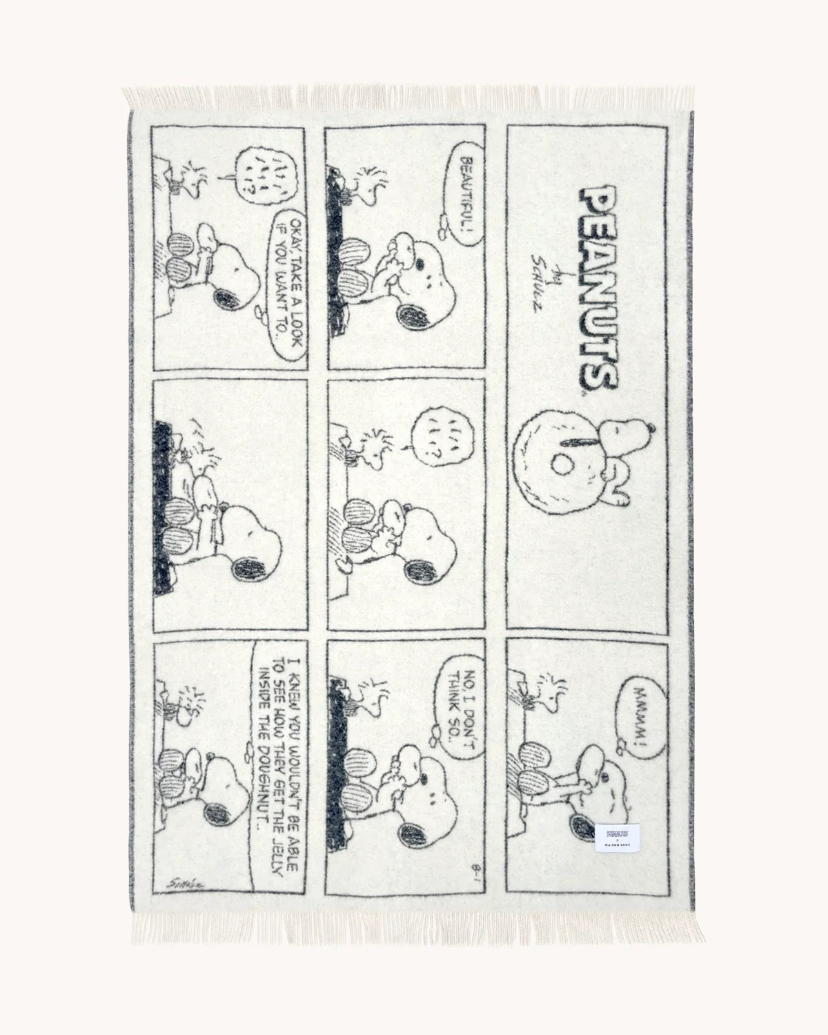 Maison Deux Peanuts Comic Doughnut Wool Blanket in Black/White – detail 5