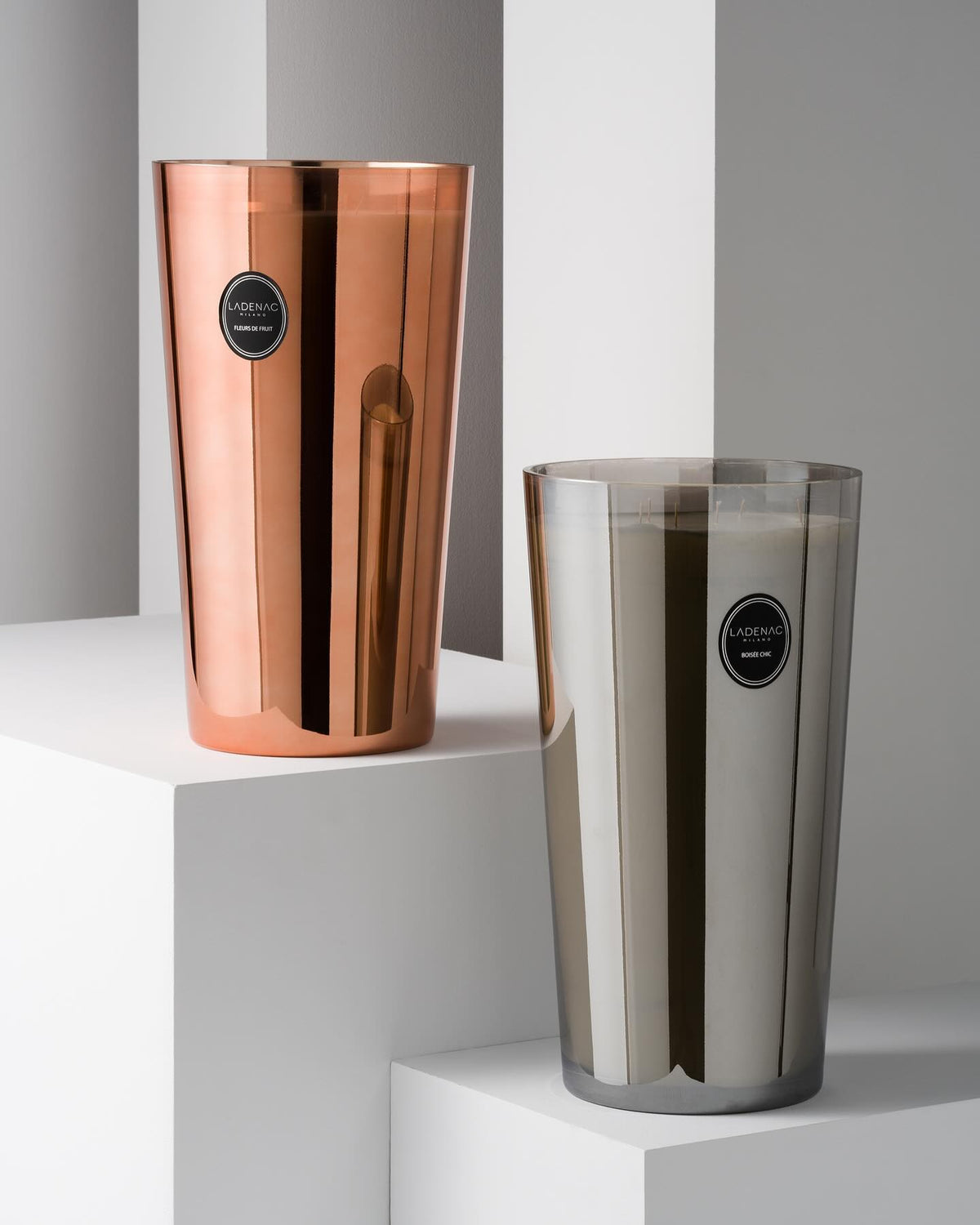 Urban Senses 8.5 kg seven-wick candle by Ladenac Milano, gold pink candle styled on a console