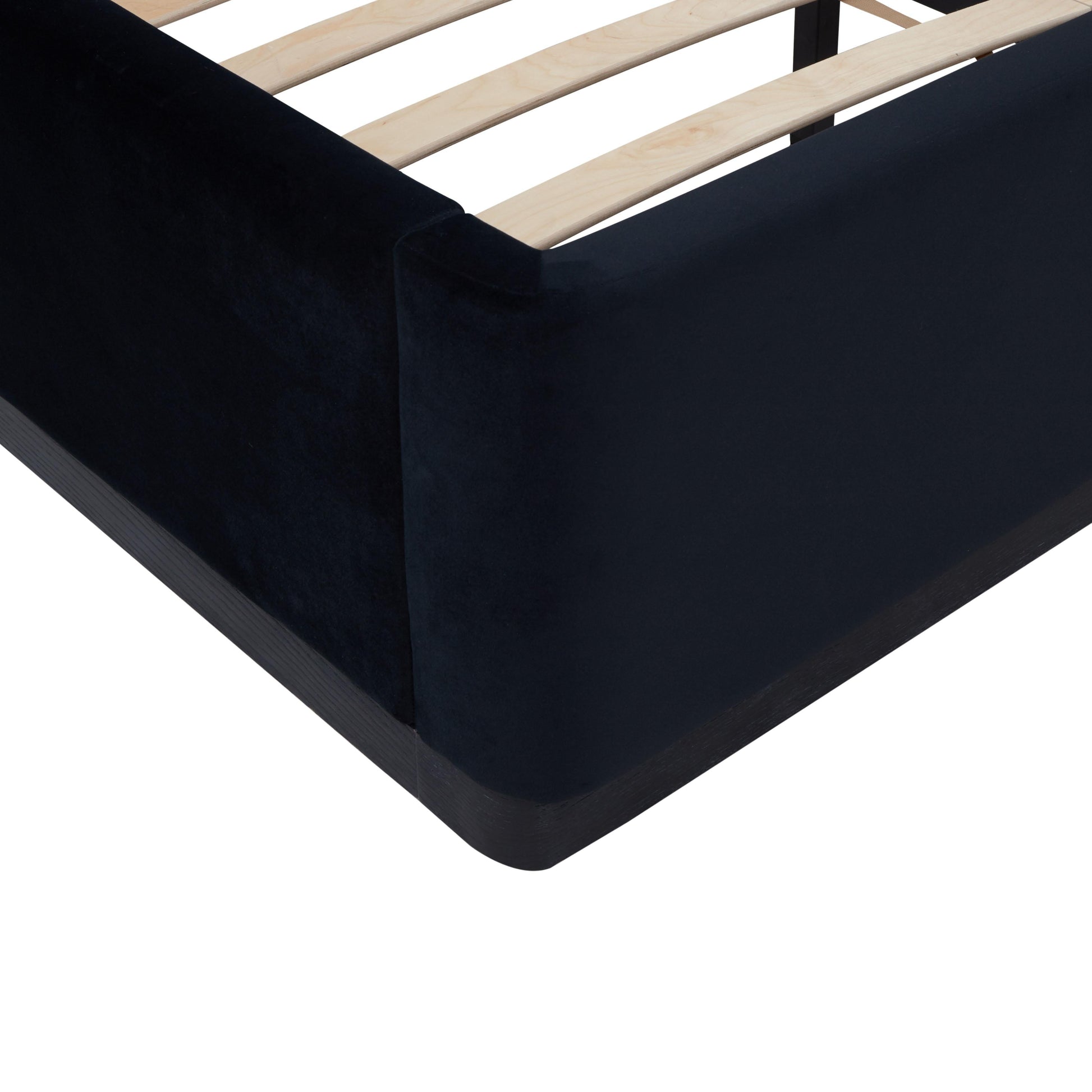 Marlow Velvet Bed Ren B7120 20 21
