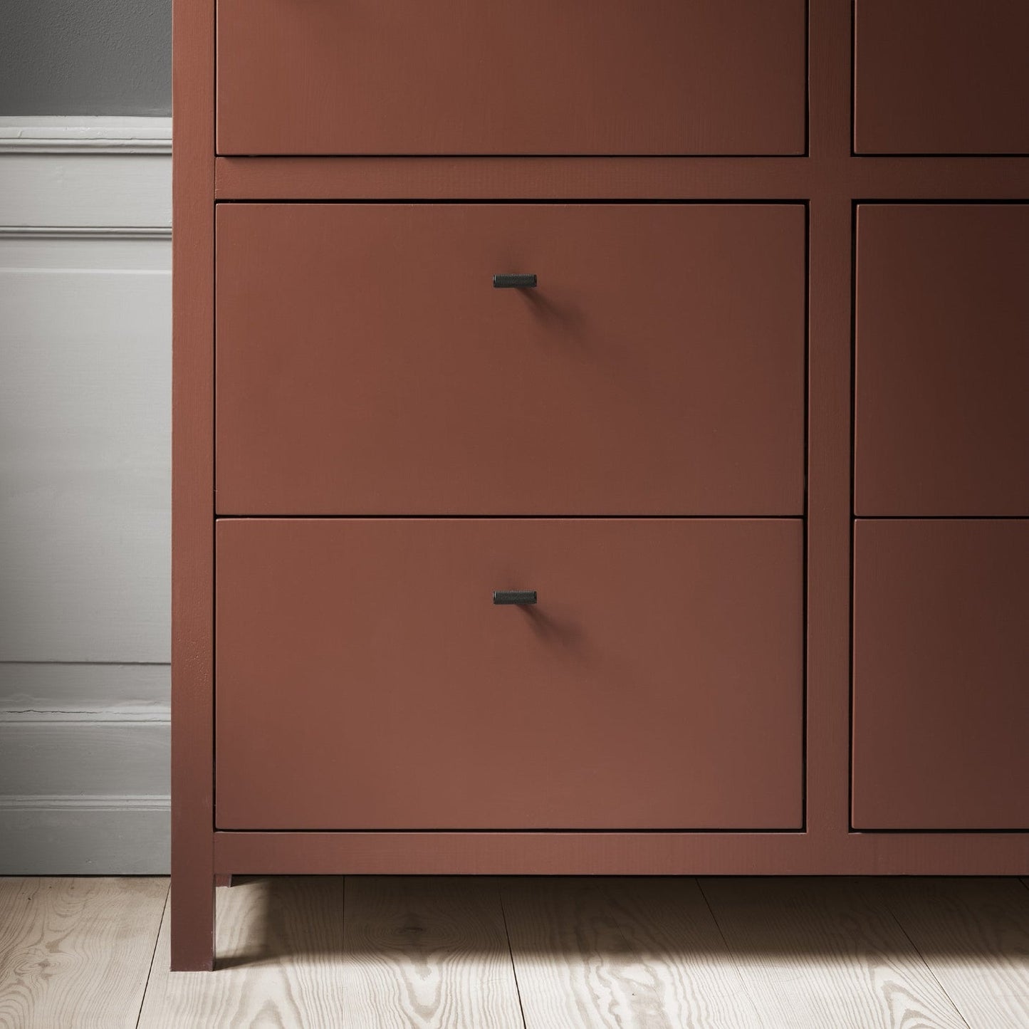 blomus Rof Bar Shaped Wall Hook Cabinet Knob Black Set of 2