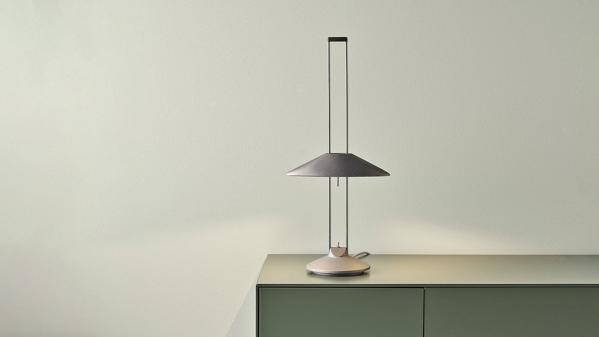 B.lux Regina T halo lamp in profile with its twin stems and round aluminium base